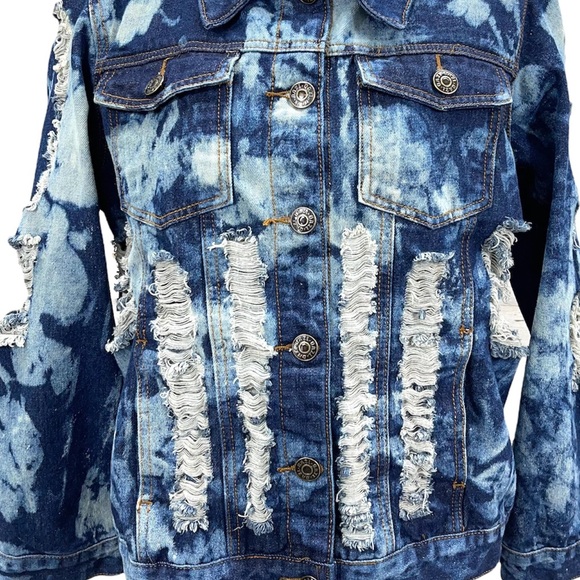 DAZL Women’s Plus Size Tie Dye Distressed Jean Jacket Size 2X - Picture 3 of 11
